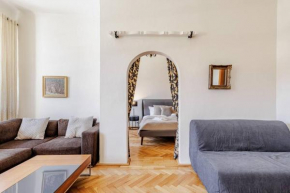 Timeless Old Town Stay by ECRU WWA83